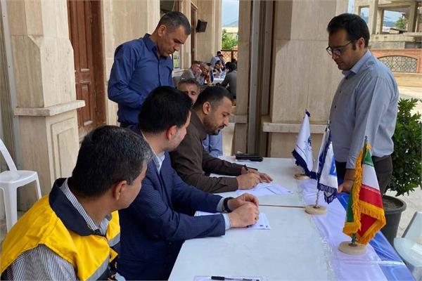 برگزاری میز خدمت خانواده ارتباطات و فناوری اطلاعات در مصلی نماز جمعه گرگان