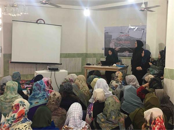 فناوری اطلاعات ابزاری جهت توانمندسازی بانوان کارآفرین
