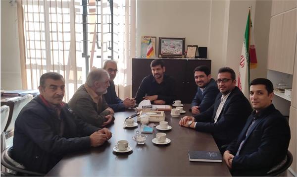 فرماندهان بسیج حوزه ICT با فرمانده بسیج کارکنان دولت دیدار و هفته بسیج را گرامی داشتند