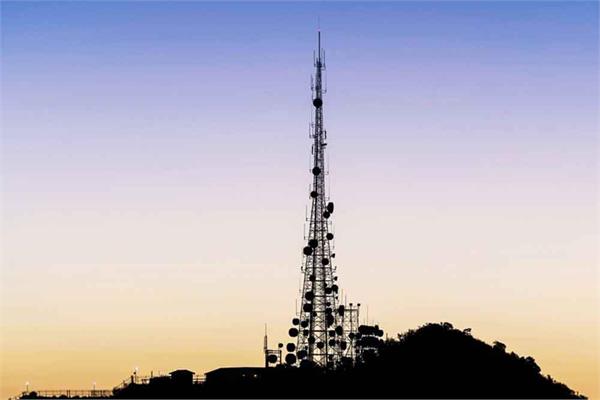ارتباطات گلستان در شرایط بحرانی پایدار ماند