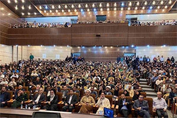 همایش آینده گلستان در عصر هوش مصنوعی با حضور پدر فناوری اطلاعات ایران و به همت اداره کل ارتباطات و فناوری اطلاعات استان گلستان برگزار شد
